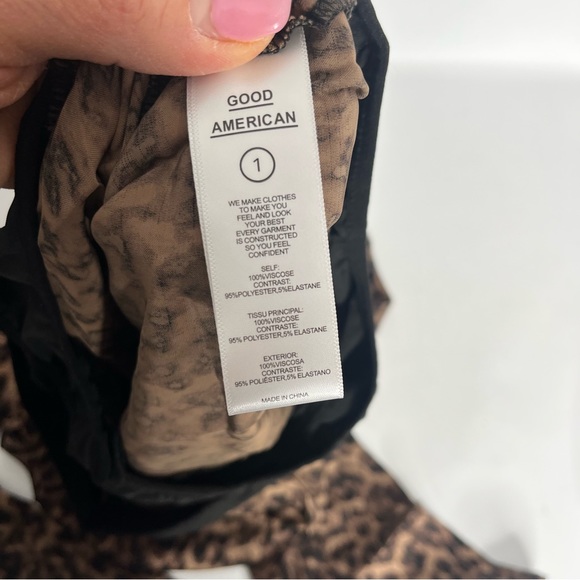 NWT Good American Flowing Faux Wrap Leopard Bodysuit Small - Picture 8 of 12